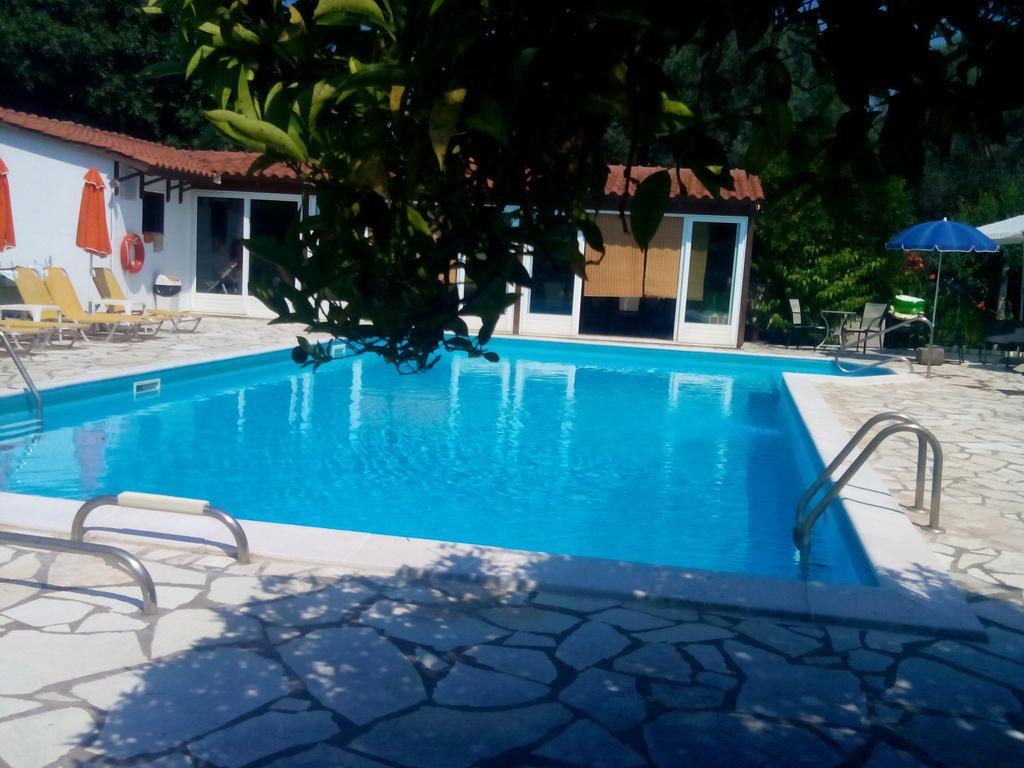 Marketos Apartments Σβορωνάτα Εξωτερικό φωτογραφία