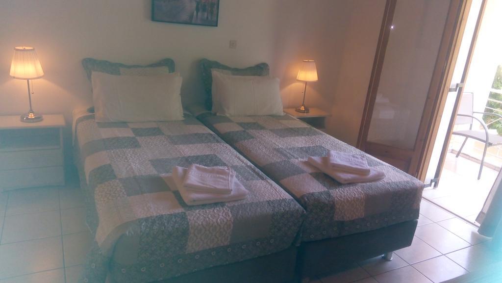 Marketos Apartments Σβορωνάτα Εξωτερικό φωτογραφία